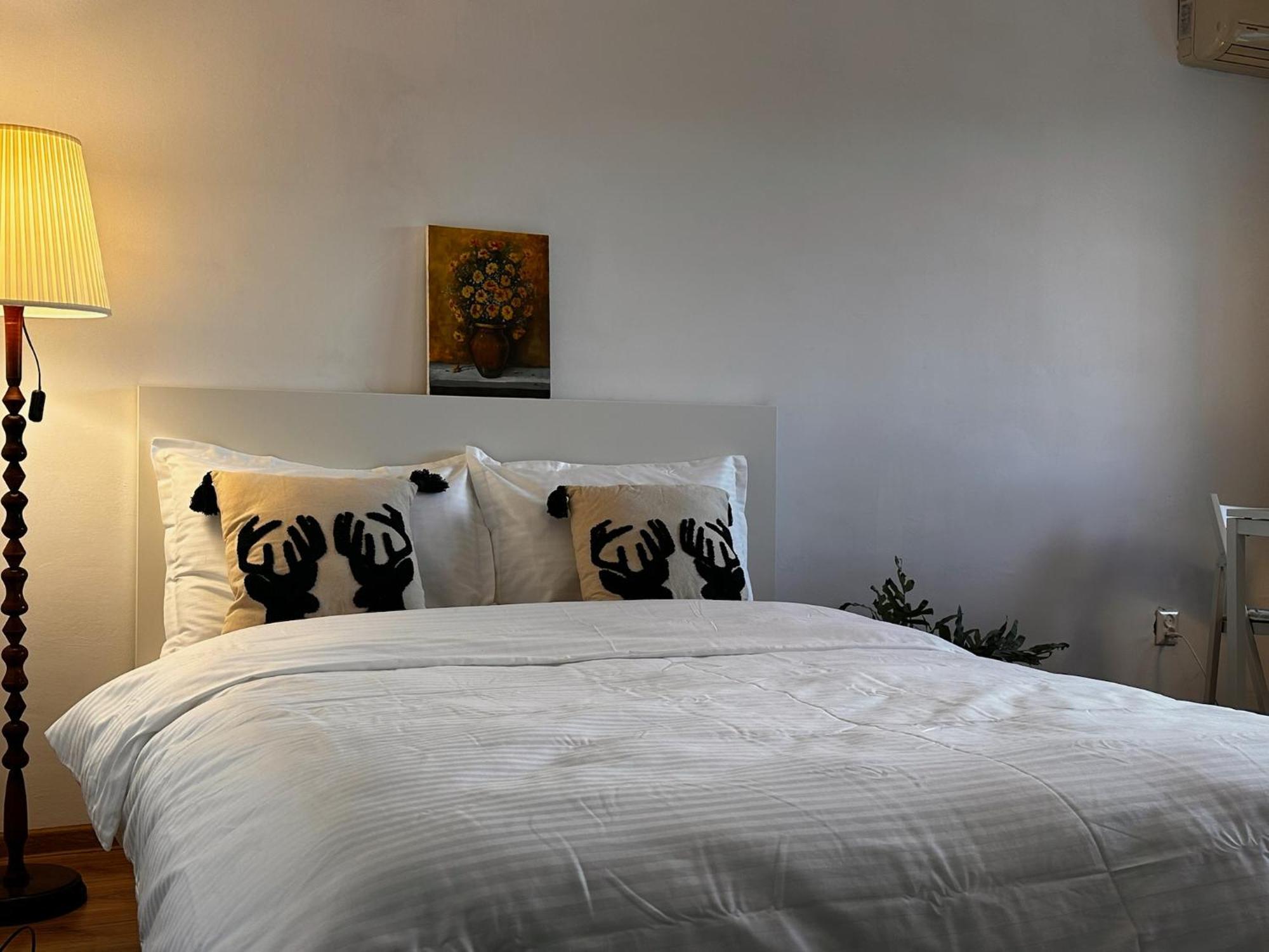 Romantic Charm, Spa, Free Early Check-In Bucureşti Eksteriør bilde